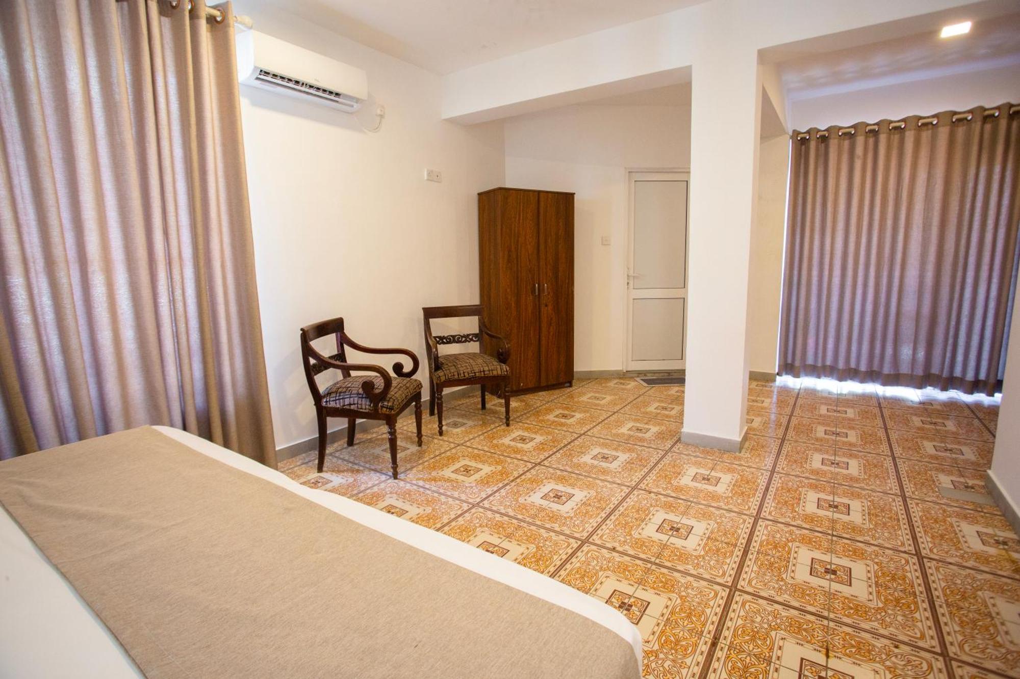 Hotel Lucky Seven Hikkaduwa Zewnętrze zdjęcie