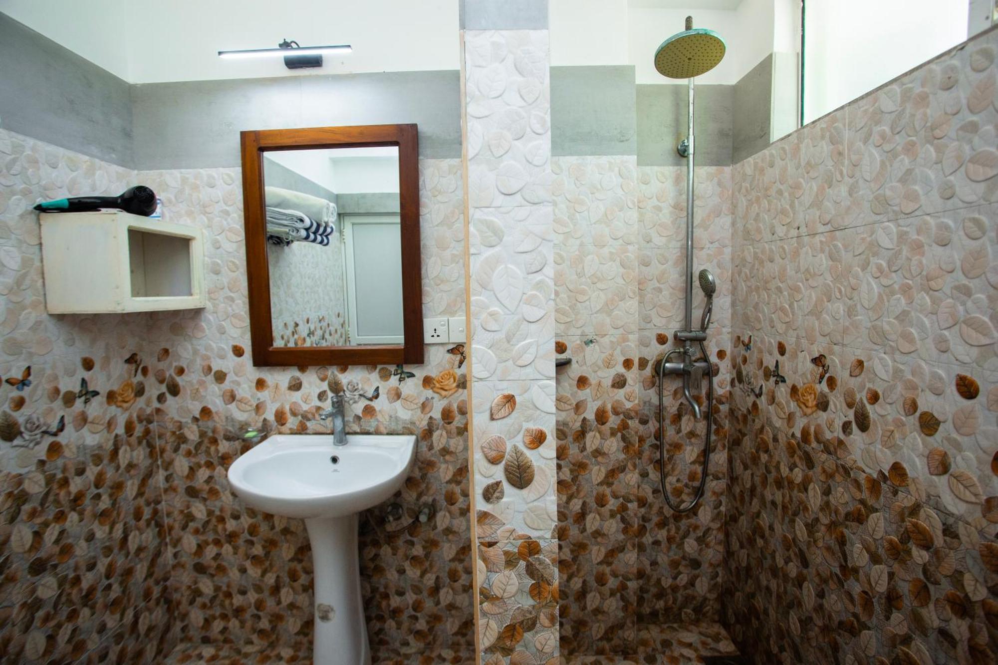 Hotel Lucky Seven Hikkaduwa Zewnętrze zdjęcie