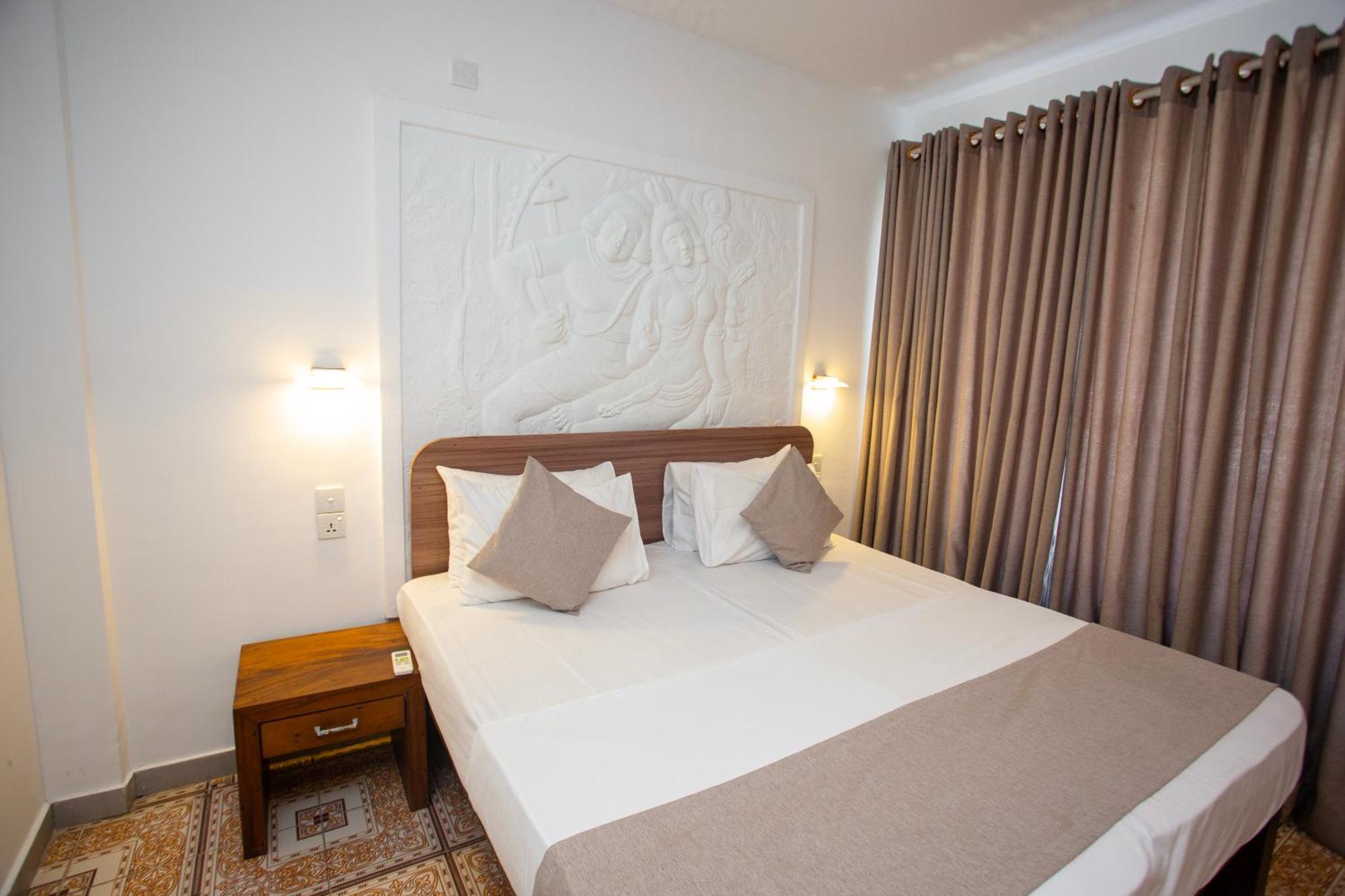 Hotel Lucky Seven Hikkaduwa Zewnętrze zdjęcie